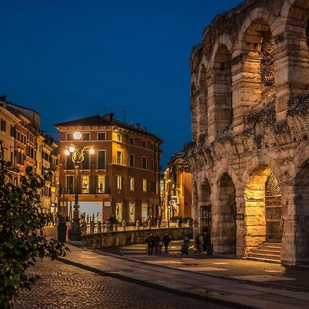 Apartamento Arena, Center, Hospital - "The Yellow" Verona Exterior foto